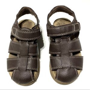The Children’s Place brown sandals (size 10 Kids)